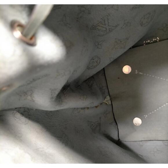 Louis Vuitton Monogram Mahina Muris Blue Pristine - Picture 16 of 16